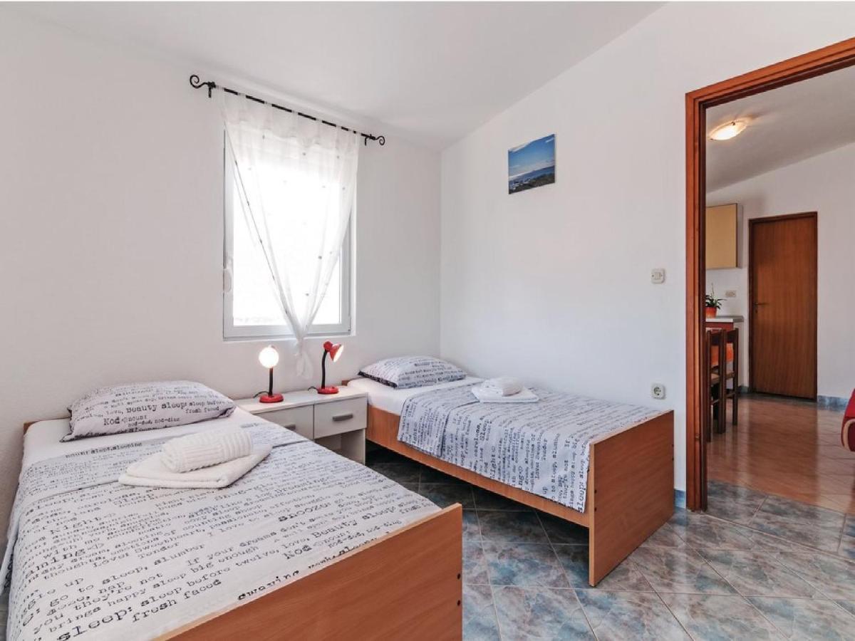 Apartments Hak Vir Kültér fotó